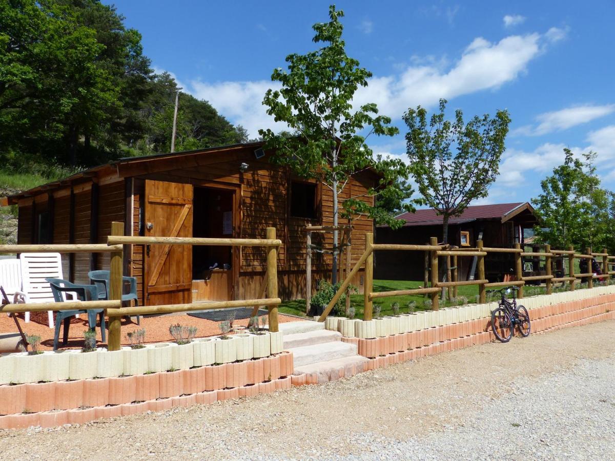 Les Cabanes De Bourras La Palud-sur-Verdon Екстериор снимка