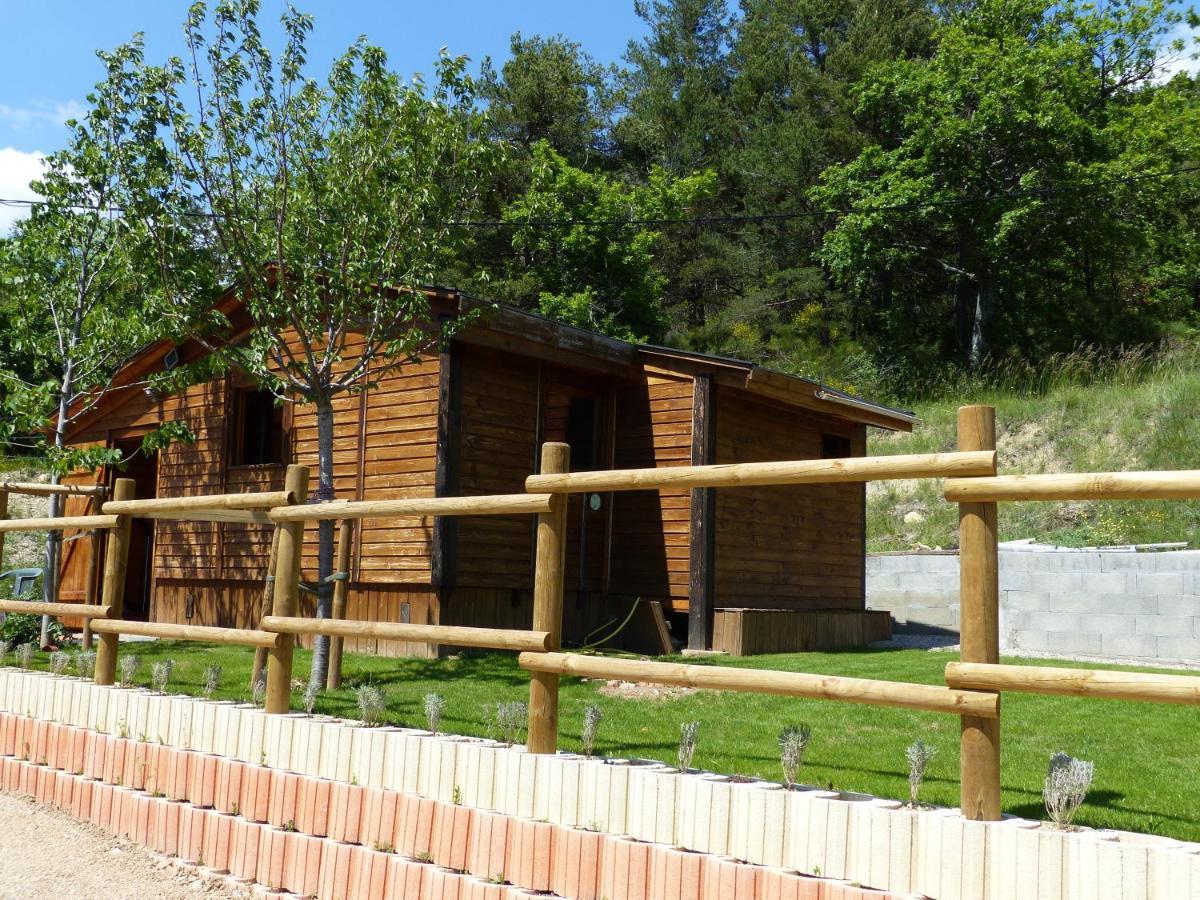Les Cabanes De Bourras La Palud-sur-Verdon Екстериор снимка