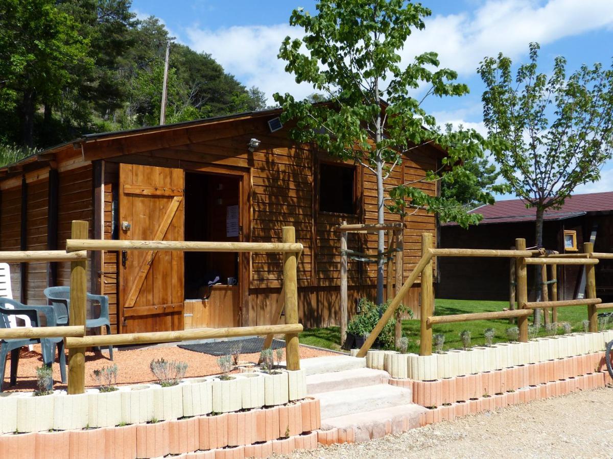 Les Cabanes De Bourras La Palud-sur-Verdon Екстериор снимка