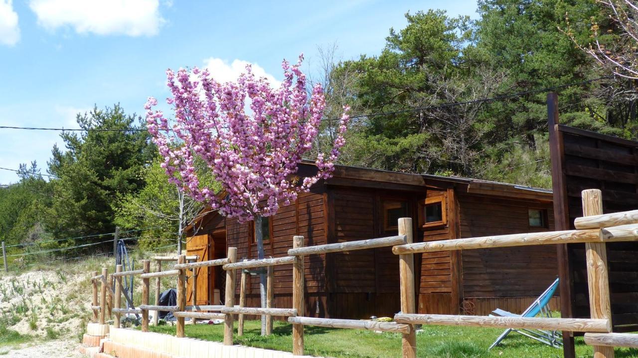 Les Cabanes De Bourras La Palud-sur-Verdon Екстериор снимка
