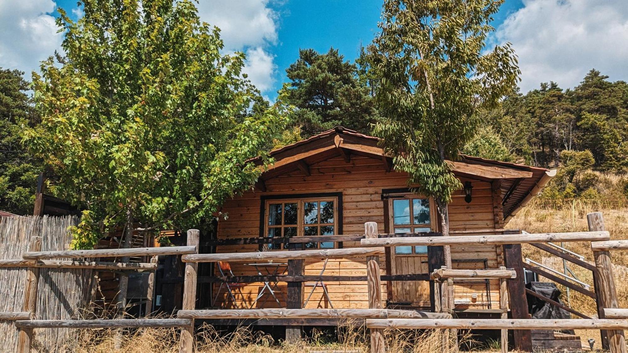 Les Cabanes De Bourras La Palud-sur-Verdon Екстериор снимка